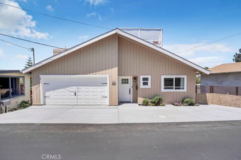 Photo of 8060 Lemon Avenue, La Mesa, CA 91941 (MLS # PW26110545)