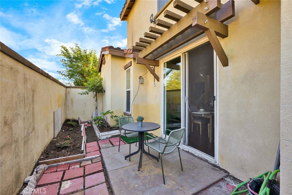 Sienna at Renaissance Plaza - Residential