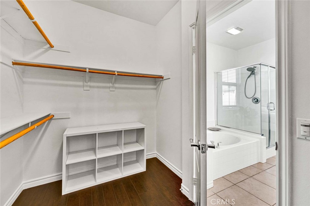 Sienna at Renaissance Plaza - Residential