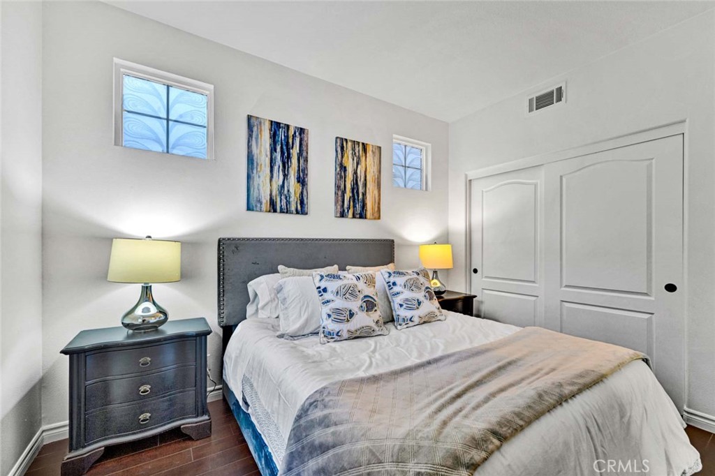 Sienna at Renaissance Plaza - Residential