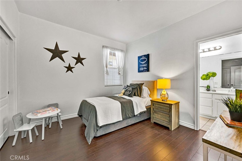 Sienna at Renaissance Plaza - Residential