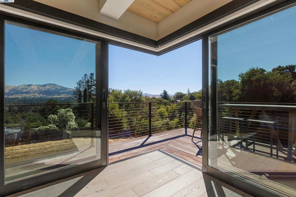 DANVILLE - Residential