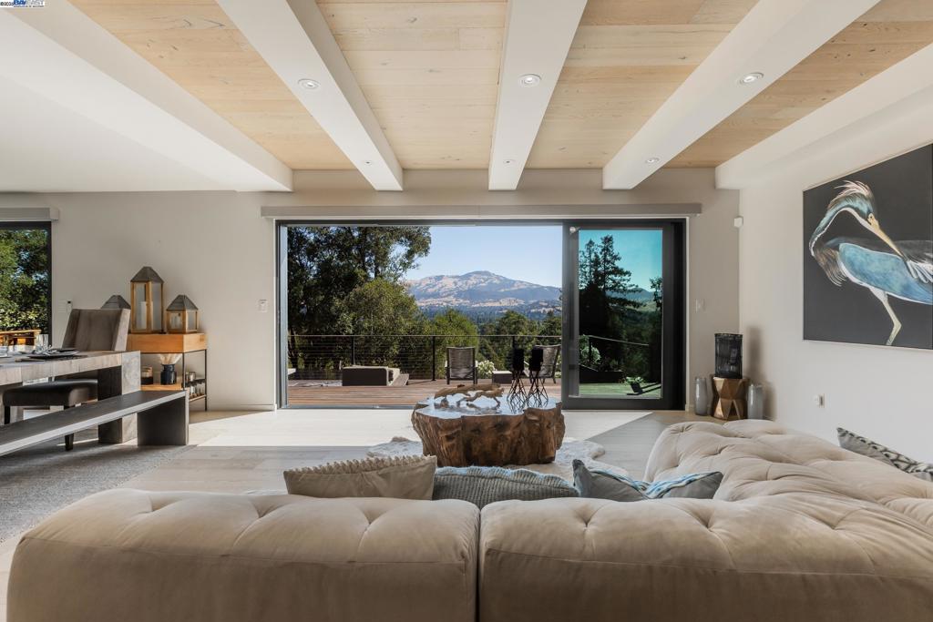 DANVILLE - Residential