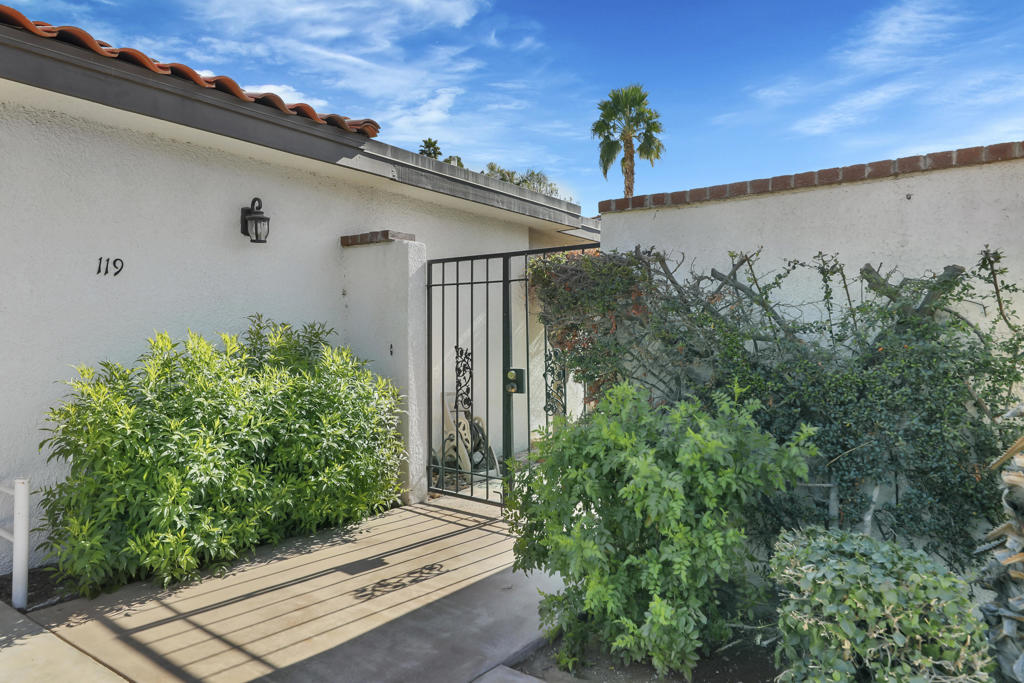 Rancho Las Palmas C. - Residential