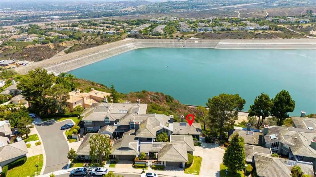 Newport Beach, California 92660, United States, 2 Bedrooms Bedrooms, ,2 BathroomsBathrooms,Residential,Active,161759