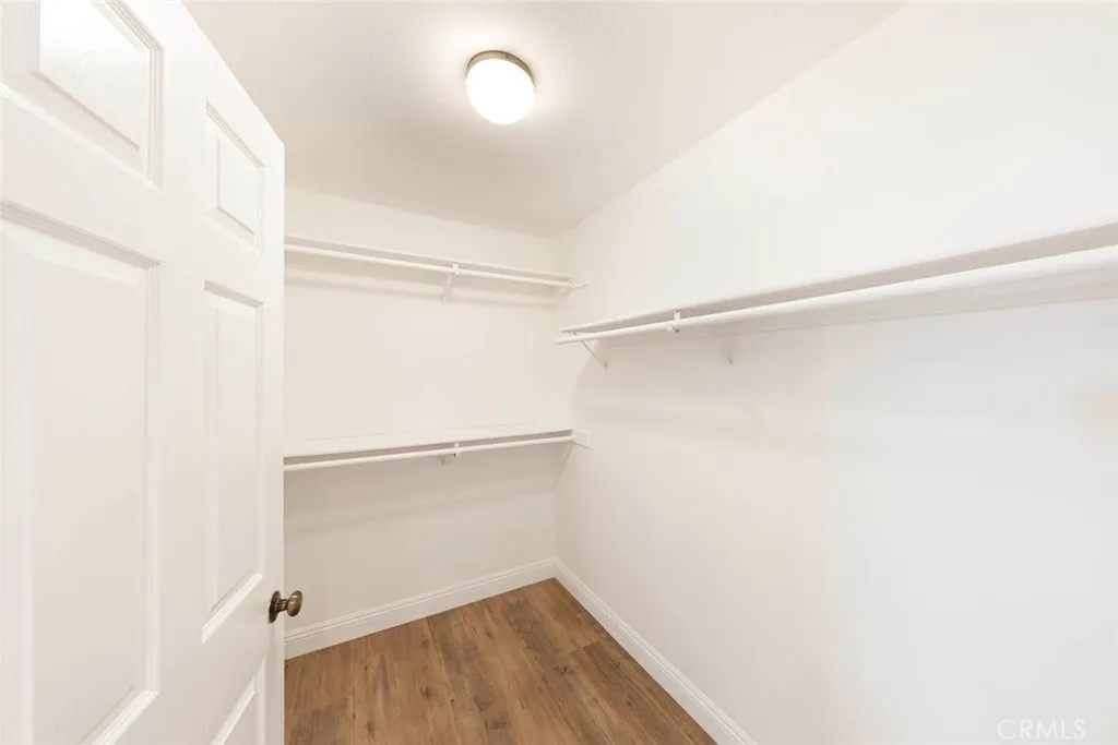 Newport Beach, California 92660, United States, 2 Bedrooms Bedrooms, ,2 BathroomsBathrooms,Residential,Active,161759