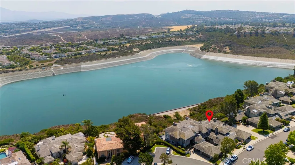 Newport Beach, California 92660, United States, 2 Bedrooms Bedrooms, ,2 BathroomsBathrooms,Residential,Active,161759