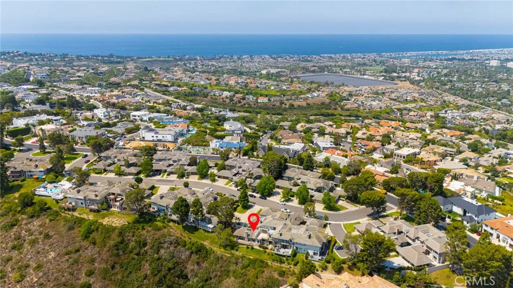 Newport Beach, California 92660, United States, 2 Bedrooms Bedrooms, ,2 BathroomsBathrooms,Residential,Active,161759