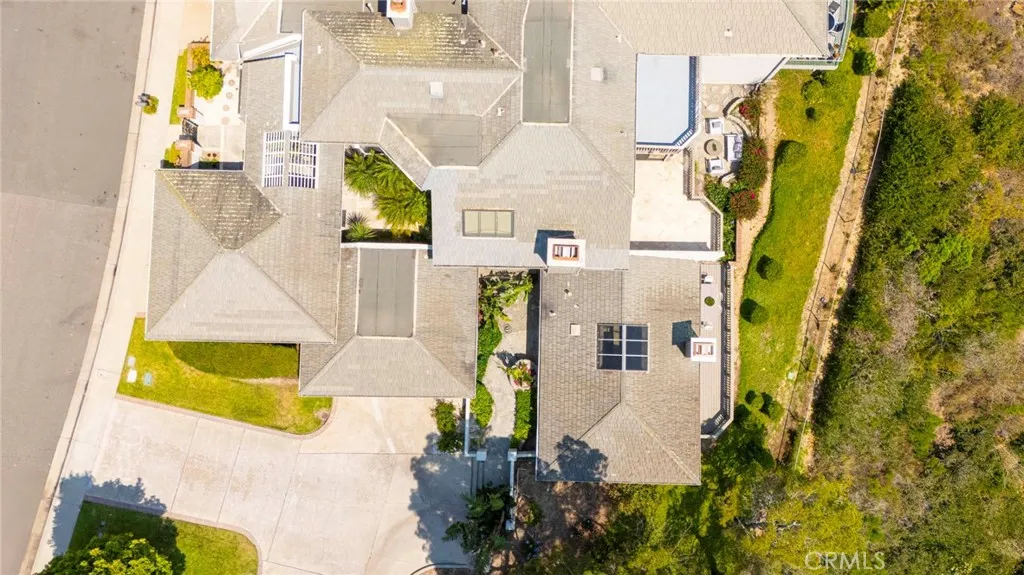 Newport Beach, California 92660, United States, 2 Bedrooms Bedrooms, ,2 BathroomsBathrooms,Residential,Active,161759