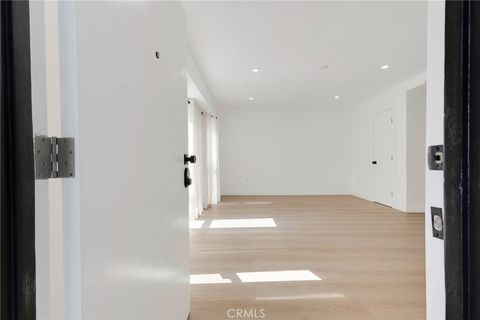 Photo of 6300 Orange Street #8, Los Angeles, CA 90048 (MLS # SR26138191)