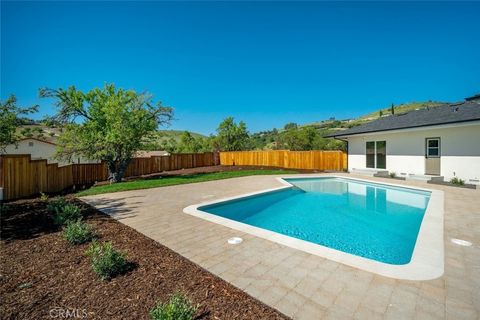 Tiny photo for 1026 Merry Hill Road Rd, Paso Robles, CA 93446 (MLS # SC26038197)