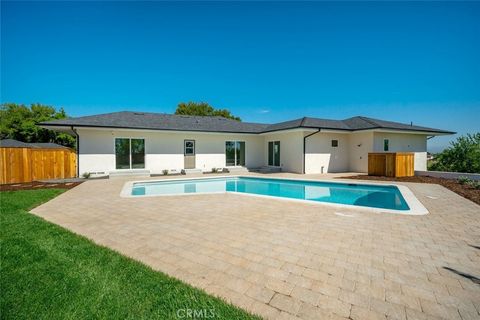 Tiny photo for 1026 Merry Hill Road Rd, Paso Robles, CA 93446 (MLS # SC26038197)