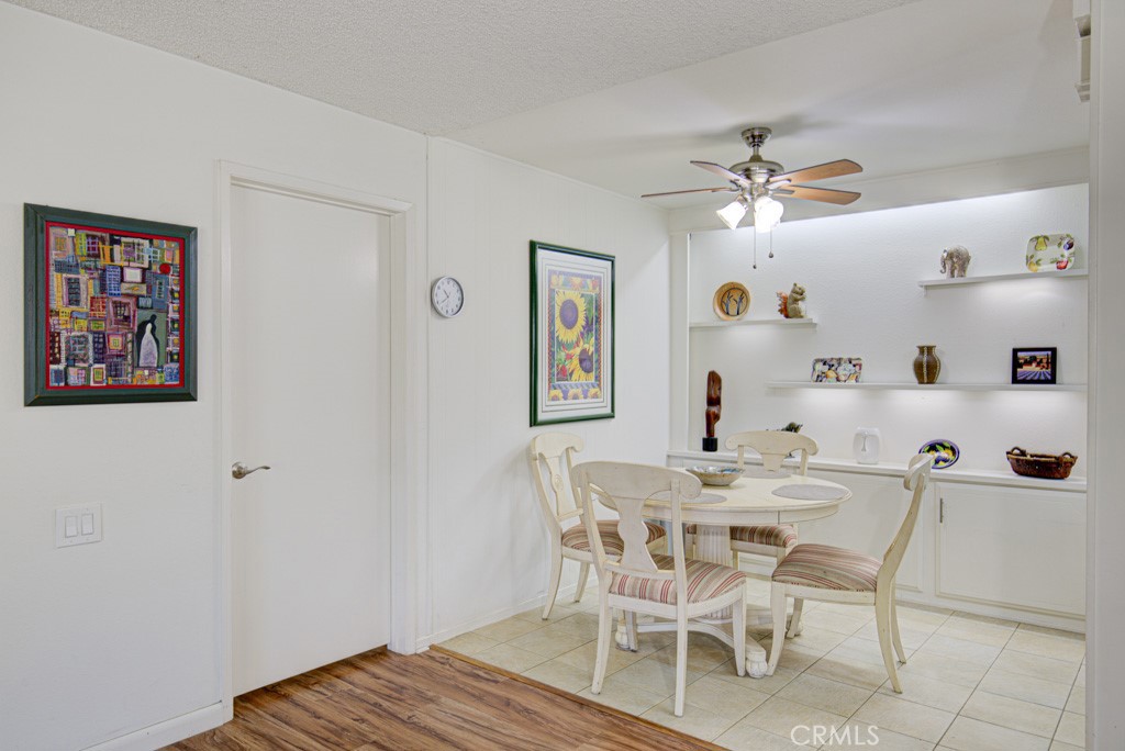 2276 E Via Mariposa D