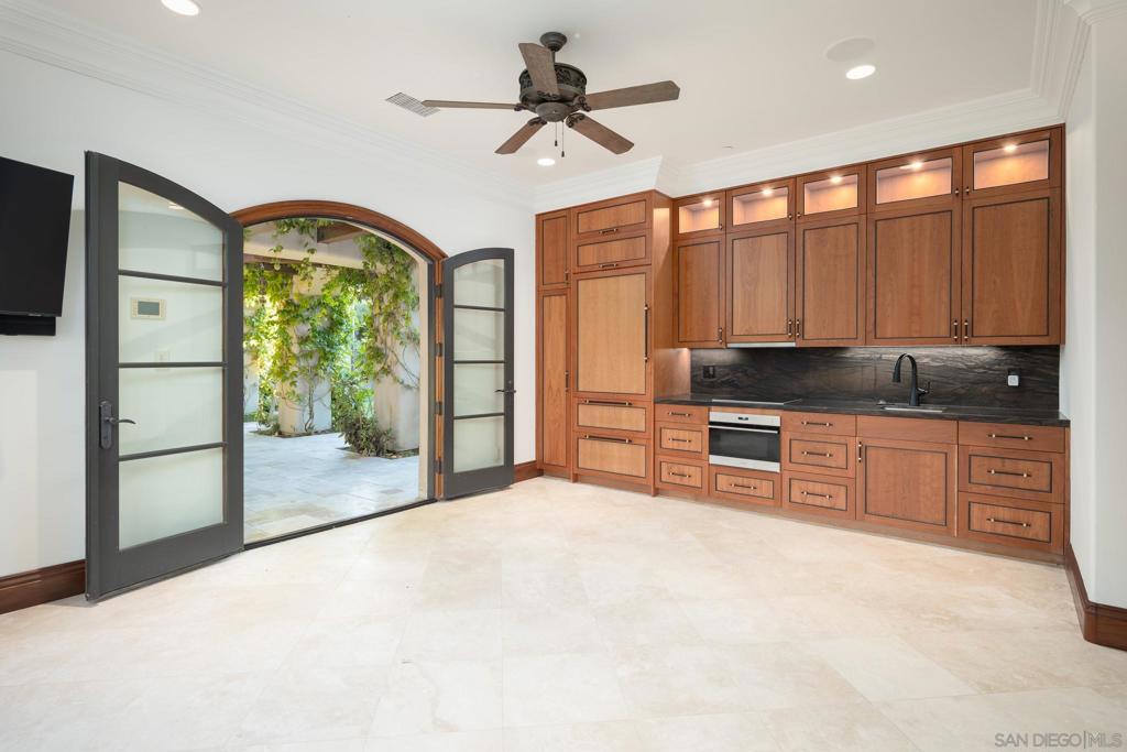 Rancho Santa Fe - Residential