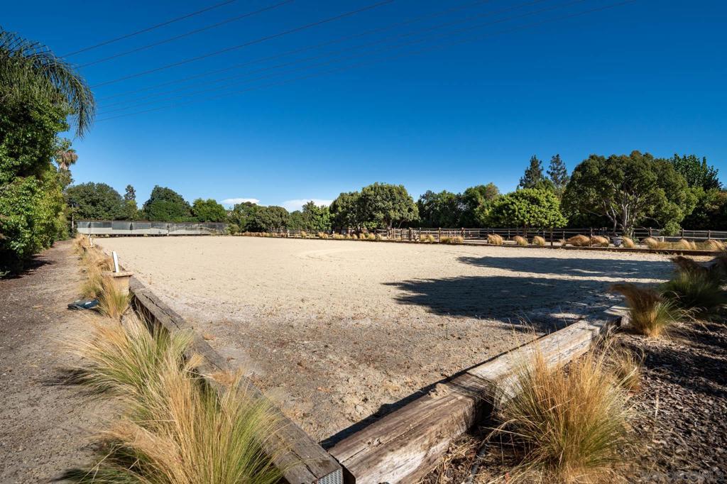 Rancho Santa Fe - Residential