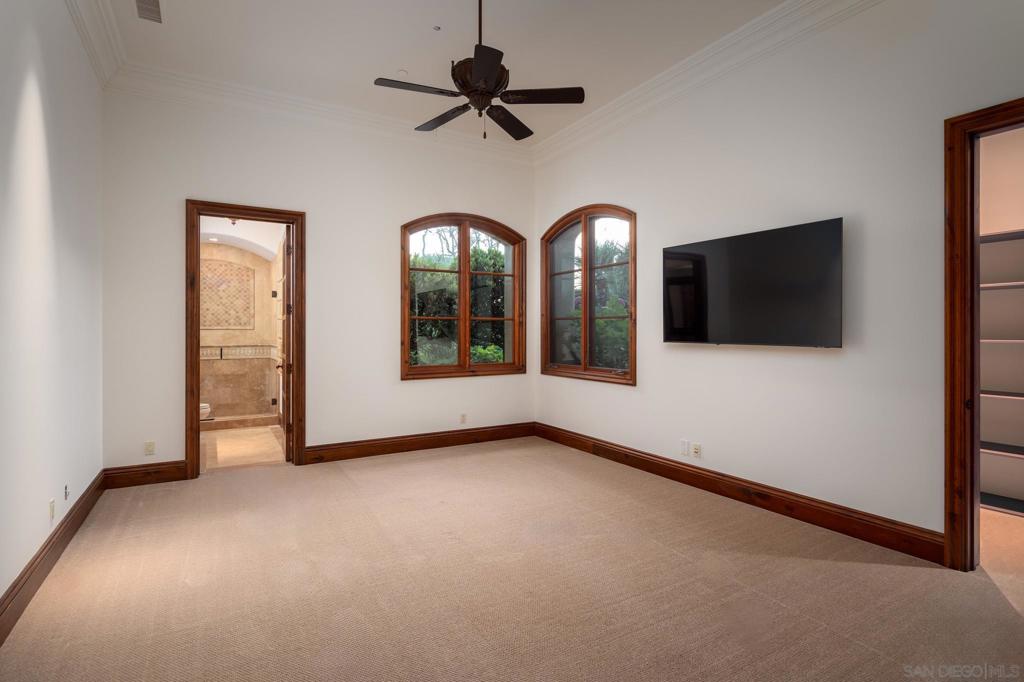 Rancho Santa Fe - Residential