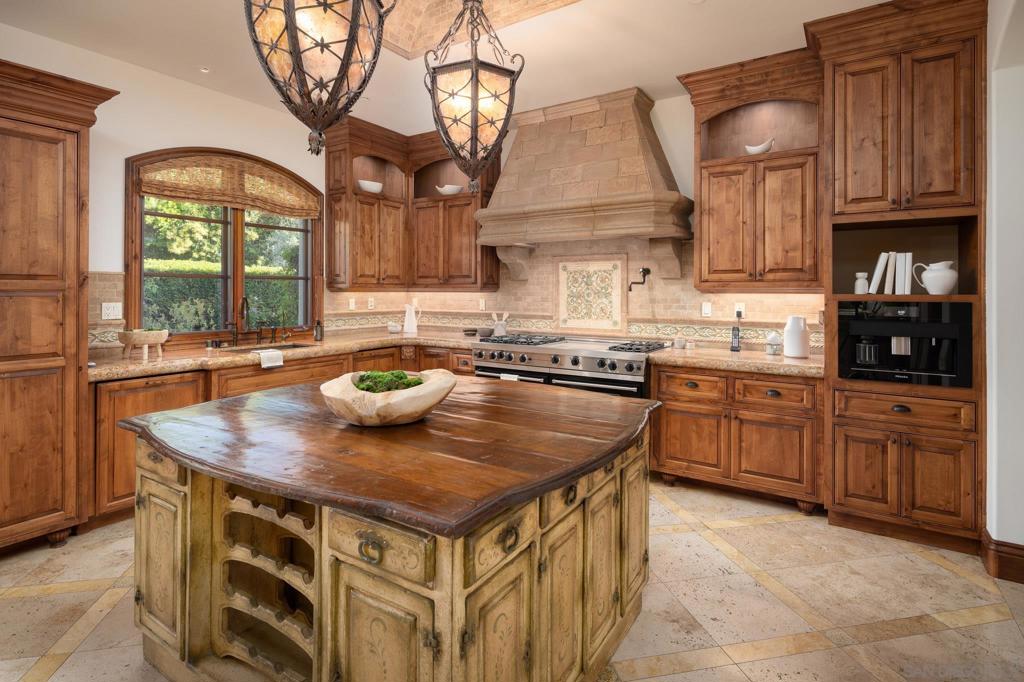 Rancho Santa Fe - Residential