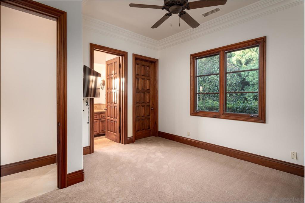 Rancho Santa Fe - Residential