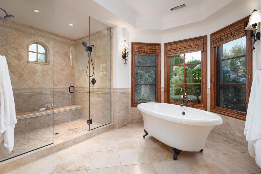 Rancho Santa Fe - Residential