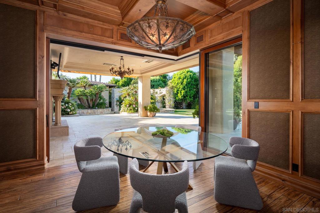 Rancho Santa Fe - Residential