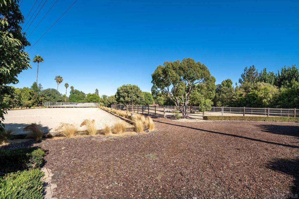 Rancho Santa Fe - Residential