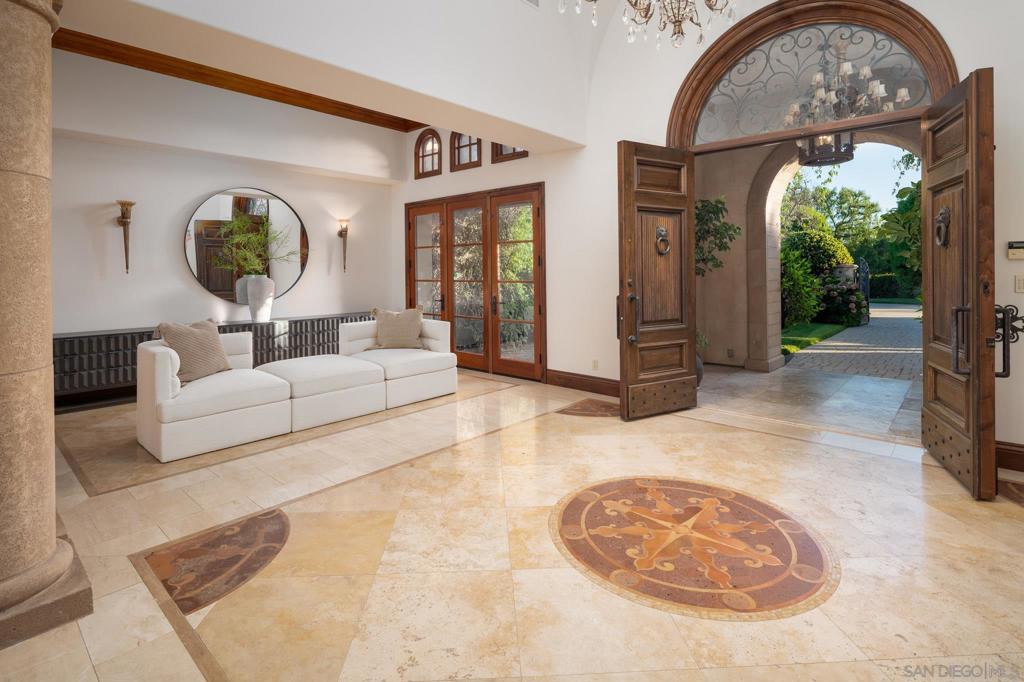 Rancho Santa Fe - Residential