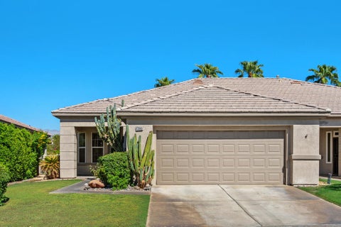 Photo of 43980 Medinah Drive, Indio, CA 92201 (MLS # 219153562DA)