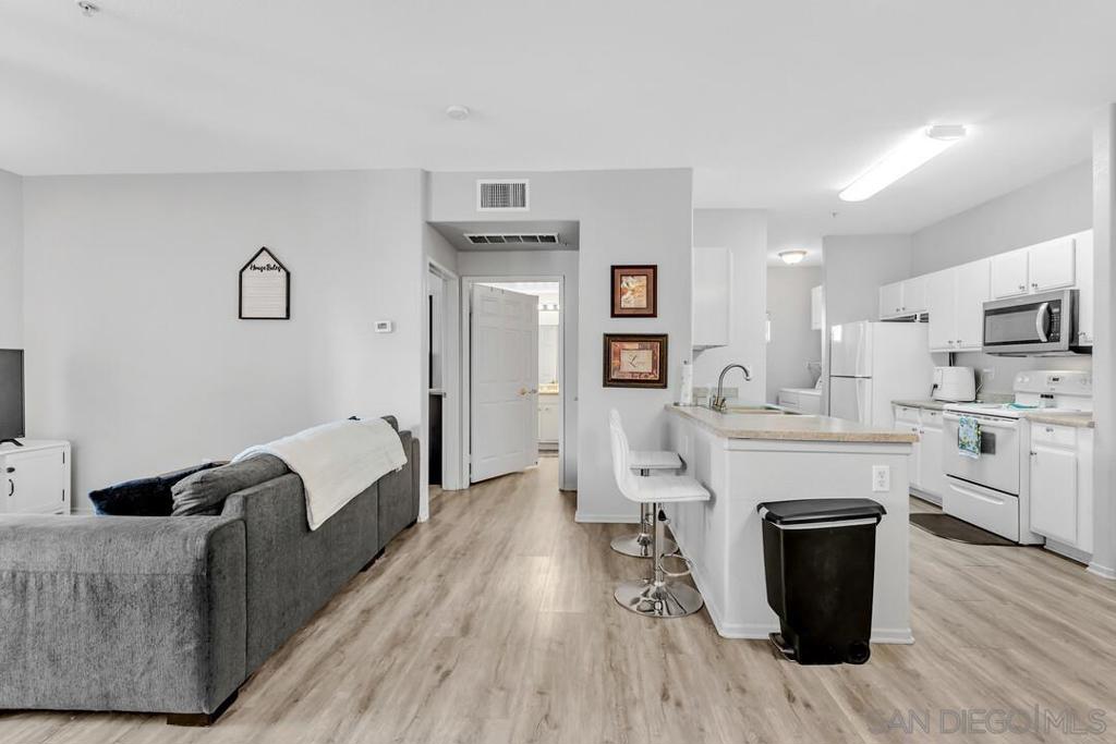 24909 Madison Avenue 3513