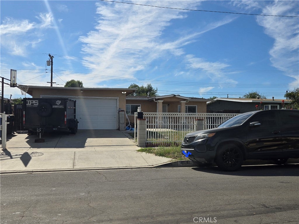 451 Vidalia AVE