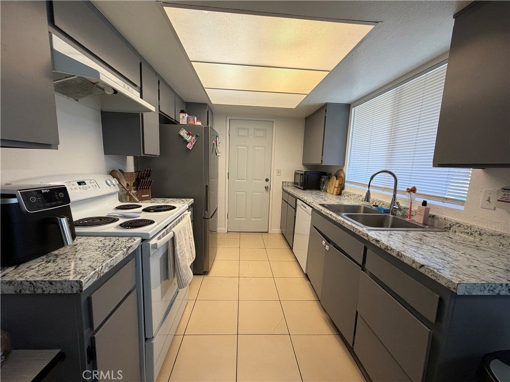 3224 Nashville Court