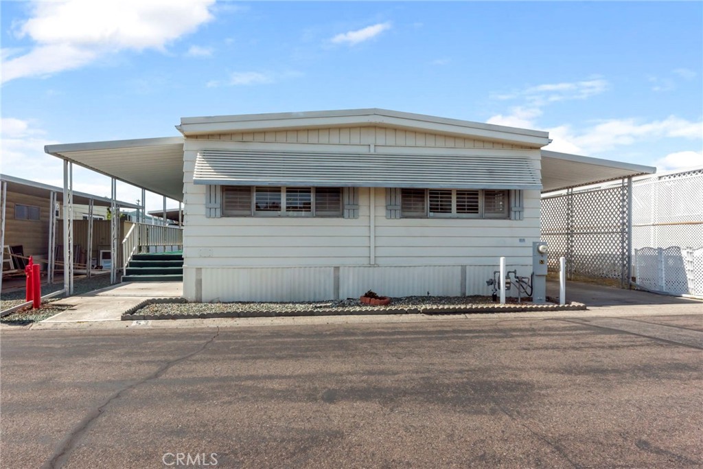 Charming 1973 LaPaz mobile home located in the highly sought-after Oceanside Terrace Mobile Home Park! This 2-bedroom, 2-bathroom home offers comfortable living available to All Ages and offers a peaceful, friendly atmosphere where residents of all stages of life feel right at home. With an affordable space rent of just $795 per month, this is a rare opportunity to own a quality home in a fantastic location without breaking the bank.
Come see for yourself why so many people love calling this community home—schedule a showing today!
