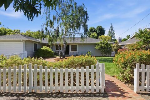 Photo of 730 Berry Avenue, Los Altos, CA 94024 (MLS # ML82047209)