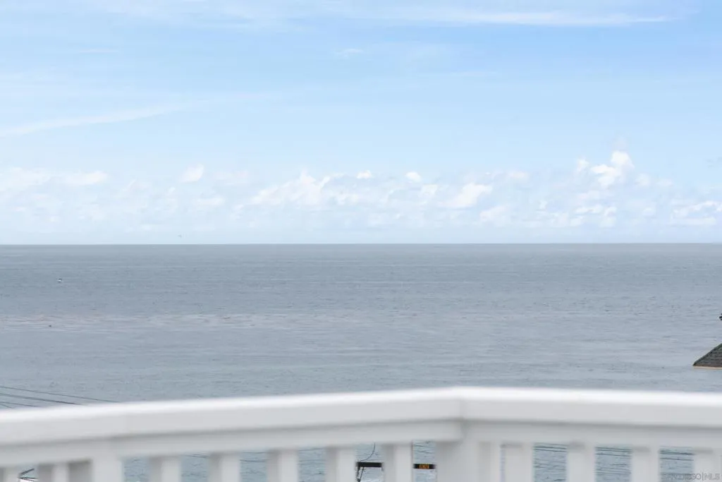 La Jolla, California 92037, United States, ,Residential,Active,241622