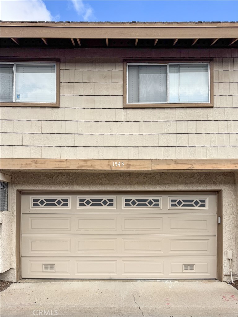 Amberwood I (AMB1) - Residential Lease