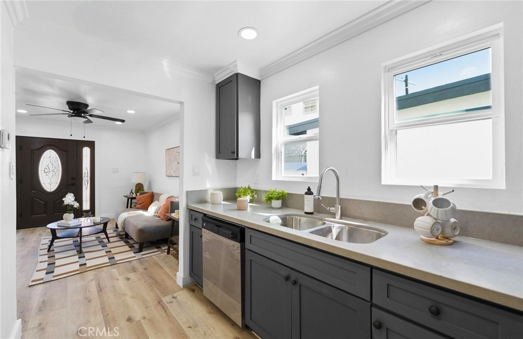 426 W 63rd