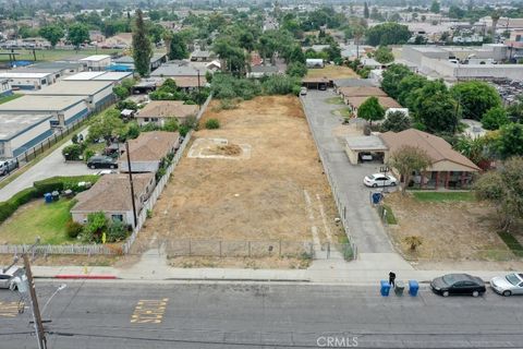 Photo of 12346 FELIPE St, El Monte, CA 91732 (MLS # PW25067368) Photo of 12346 FELIPE St, El Monte, CA 91732 (MLS # PW25067368)
