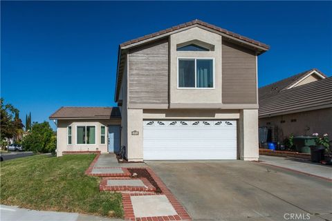 Photo of 29130 Highplains Court, Castaic, CA 91384 (MLS # SR26075249)