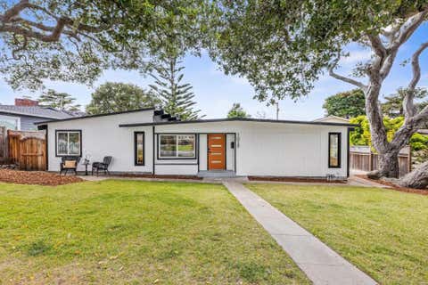 Photo of 1028 McFarland Avenue, Pacific Grove, CA 93950 (MLS # ML82054016)