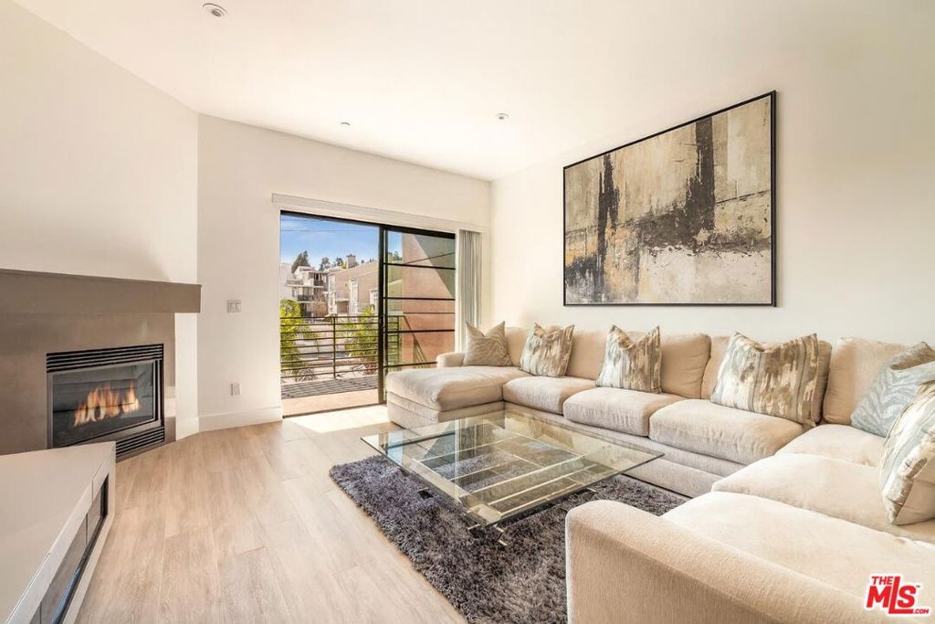 Photo of 8788 Shoreham Drive #43, West Hollywood, CA 90069 (MLS # 25587061)