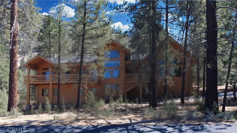 Photo of 2530 Brentwood Place, Pine Mountain Club, CA 93222 (MLS # SR25105000)