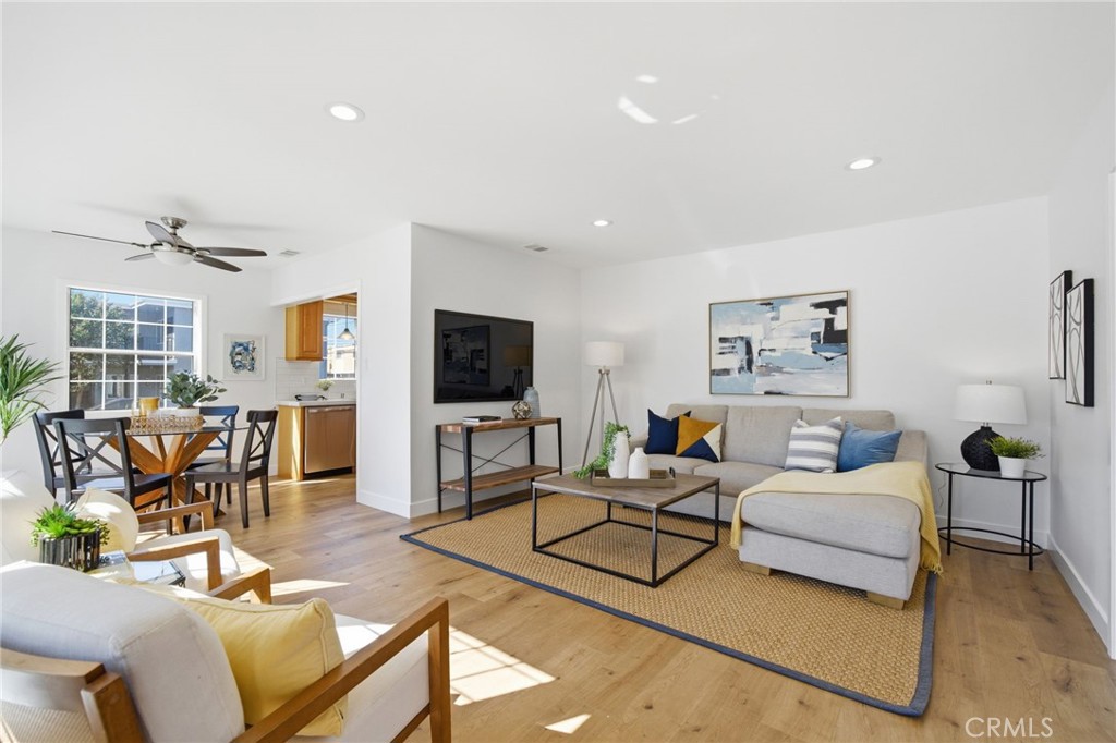 4703 N Bellflower Boulevard