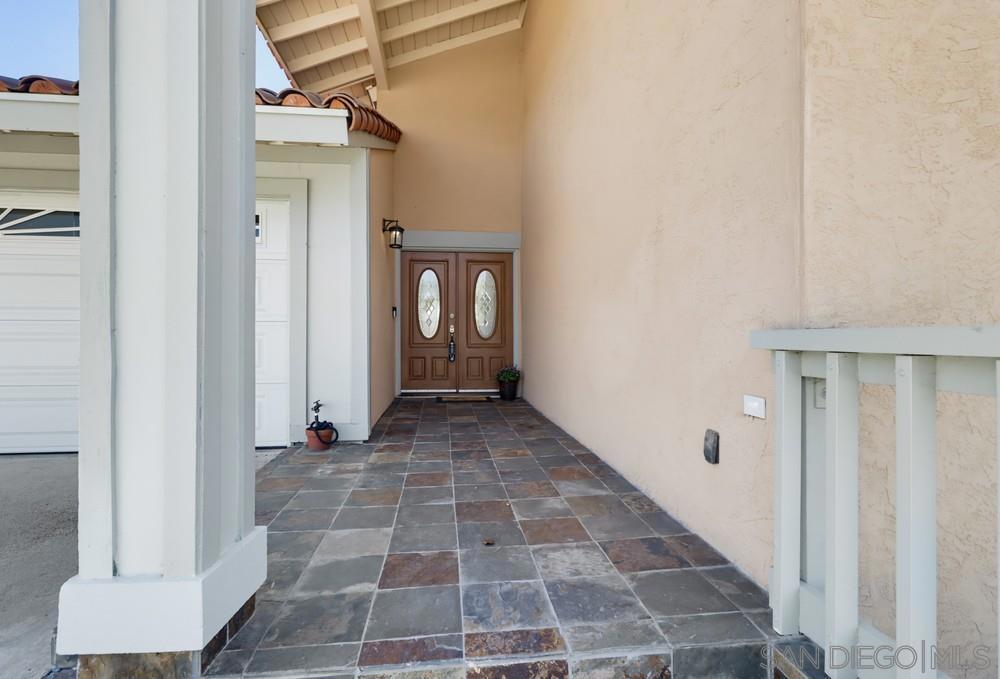 454 Camino Elevado