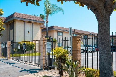 Photo of 12835 10th St, Chino, CA 91710 (MLS # TR26104569)