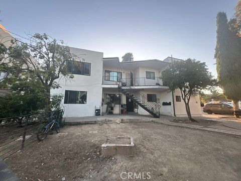 Photo of 5210 Oakland ST, Los Angeles, CA 90032 (MLS # DW26160467)