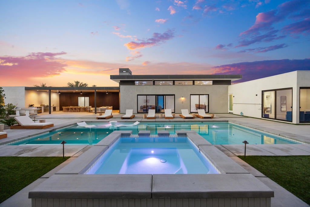 80914 Kiwi Court