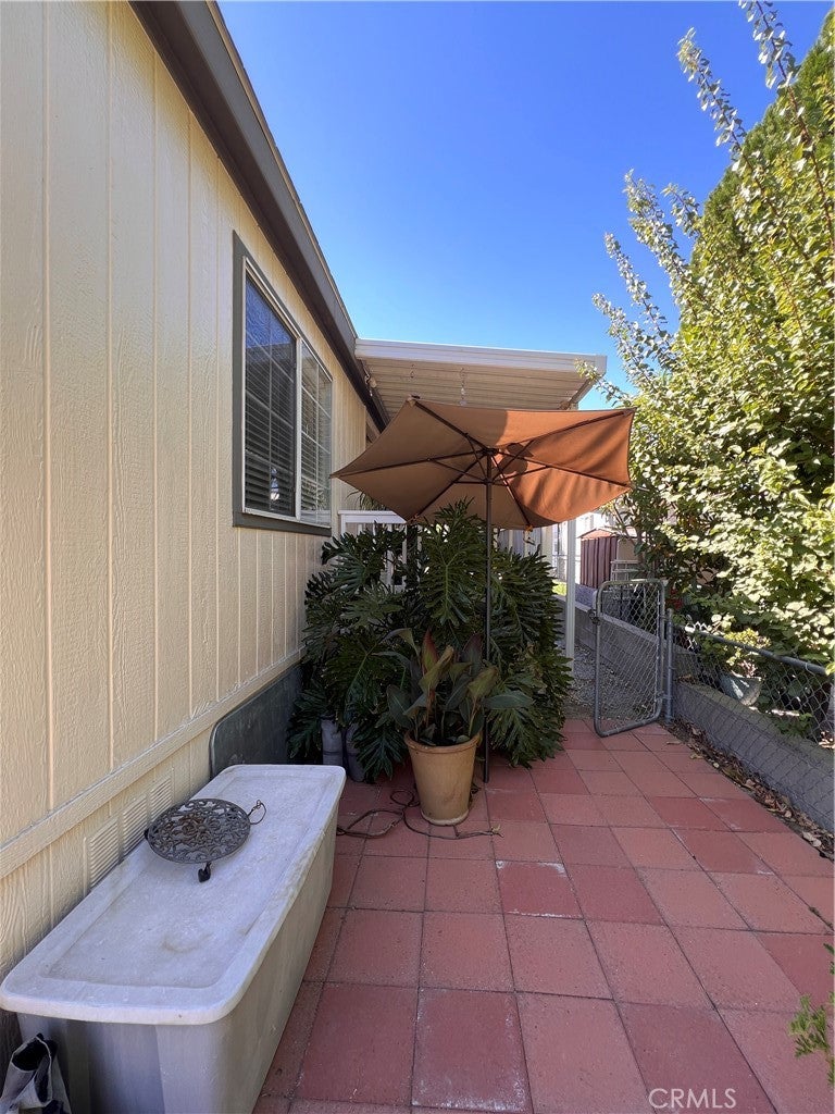 27361 Sierra Hwy 37