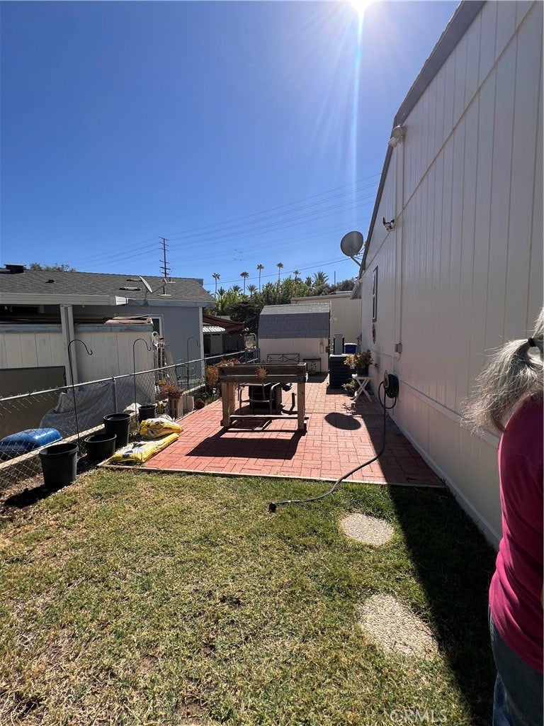 27361 Sierra Hwy 37