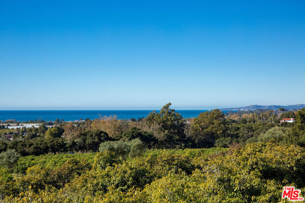 1835 Santa Monica Road