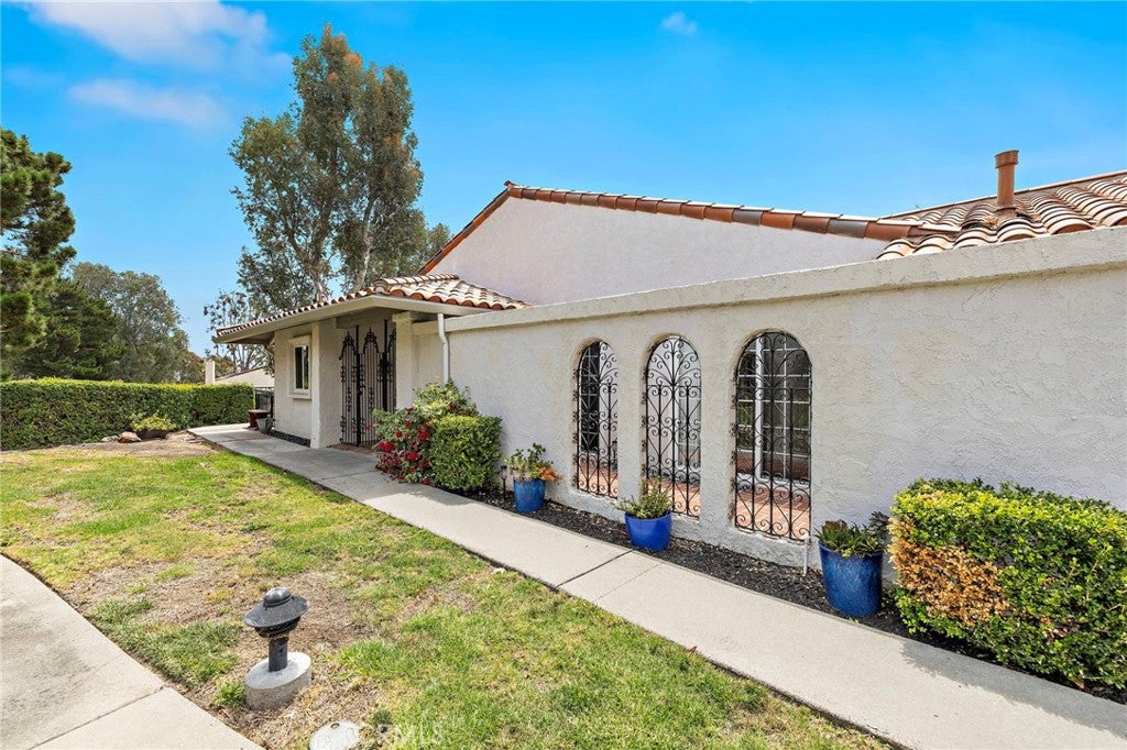 25551 Windjammer Drive, San Juan Capistrano CA 92675 - Photo 10