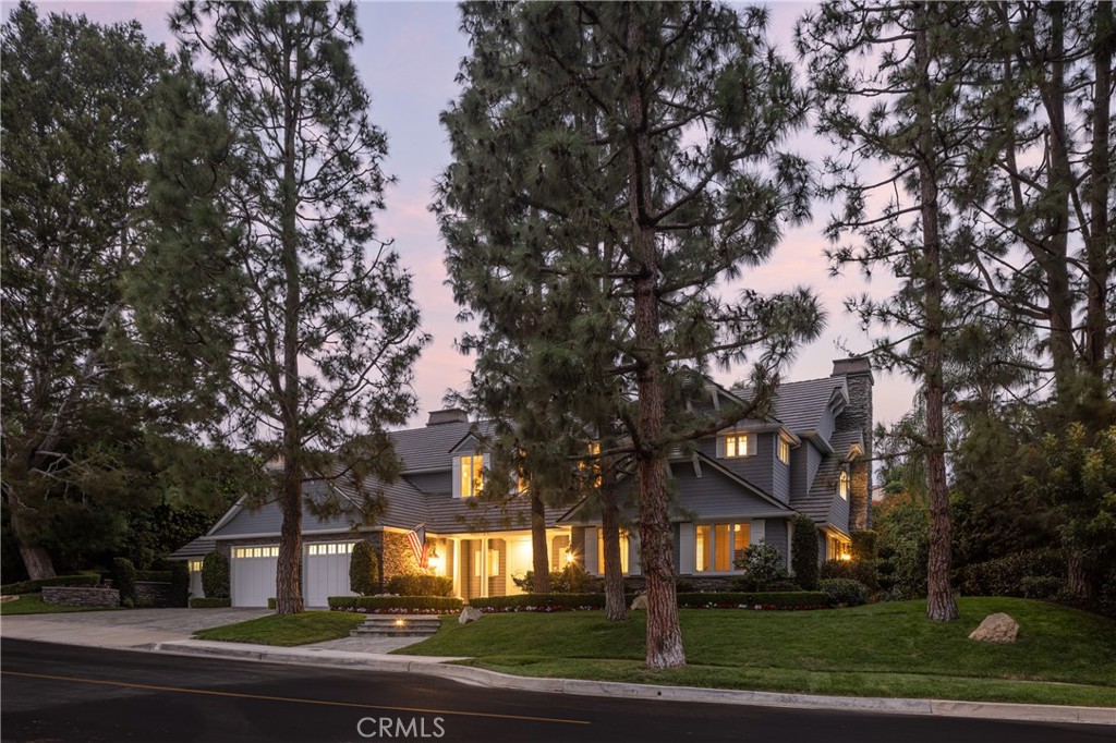 56 Royal Saint George Road